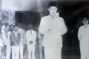 Indonesia_declaration_of_independence_17_August_1945